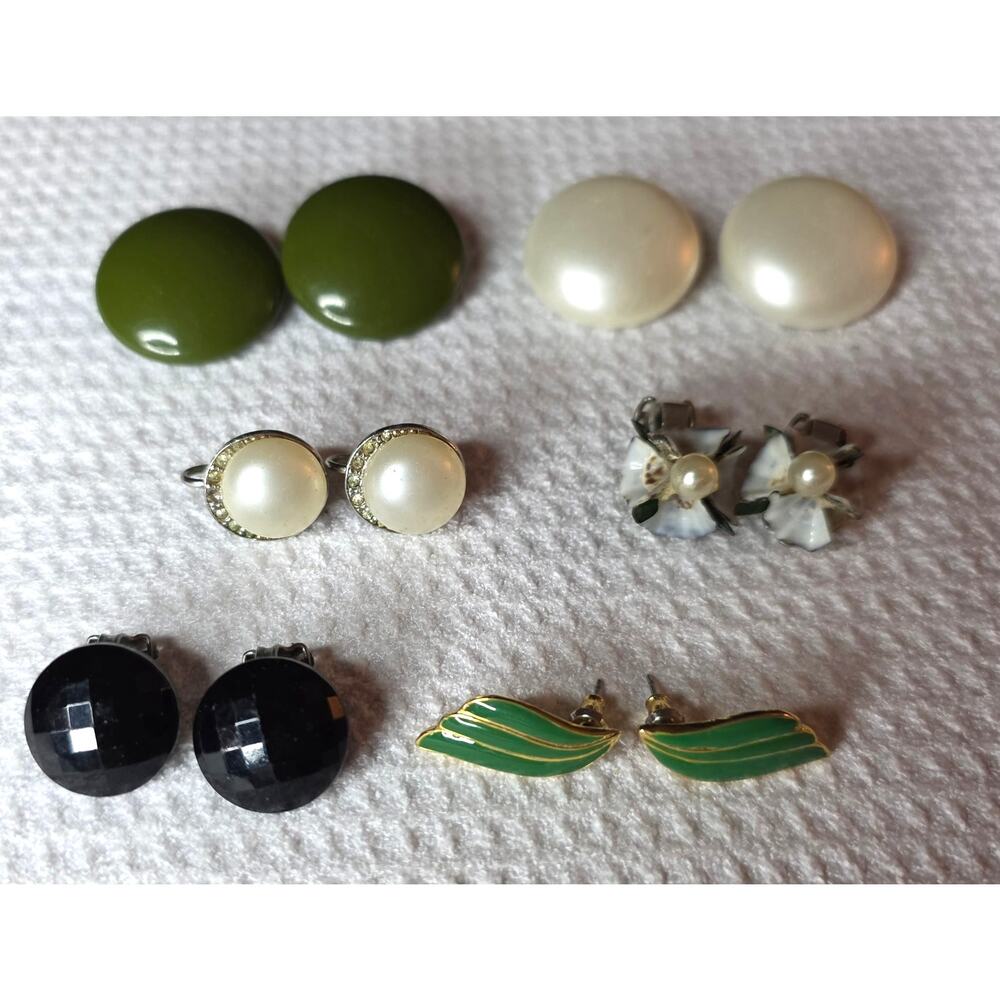 Vintage Clip On Earrings Lot Green White Black Rhinestone Retro Button Style Mix
